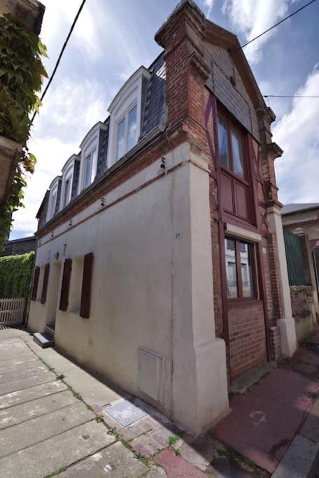 Jolie Cottage Idealement Situee Онфлер Екстер'єр фото