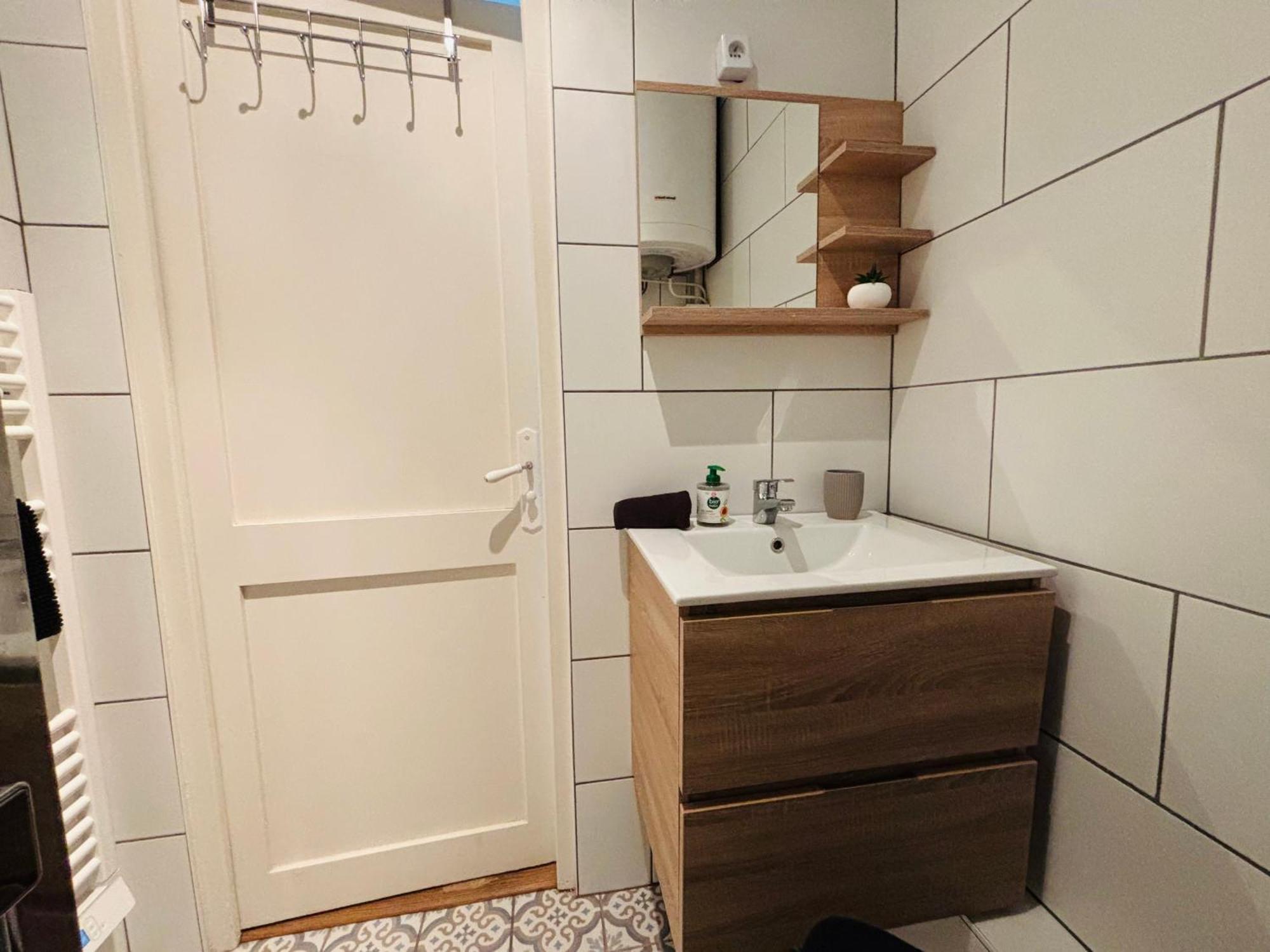 Jolie Cottage Idealement Situee Онфлер Екстер'єр фото